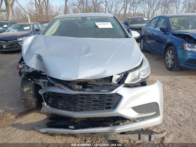 Chevrolet Cruze Ls Auto 2018 1G1BC5SM6J7134378 Image 13