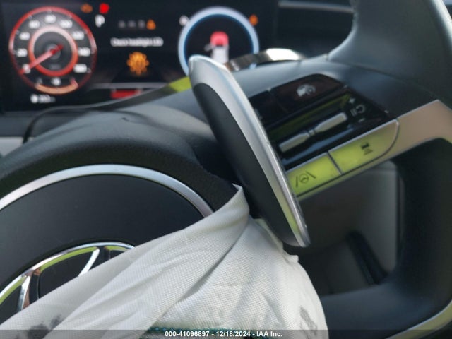 5NMJF3AE8NH129755 Hyundai TUCSON SEL
