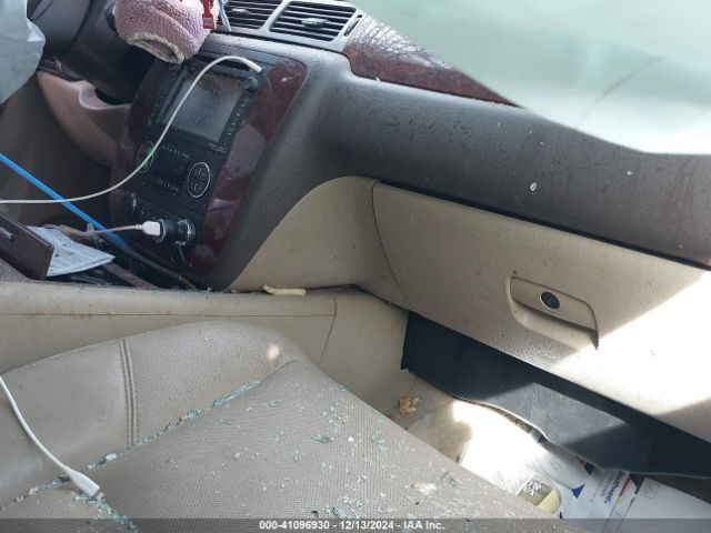 1GNSCKE07ER161637 Chevrolet Suburban 1500 Ltz