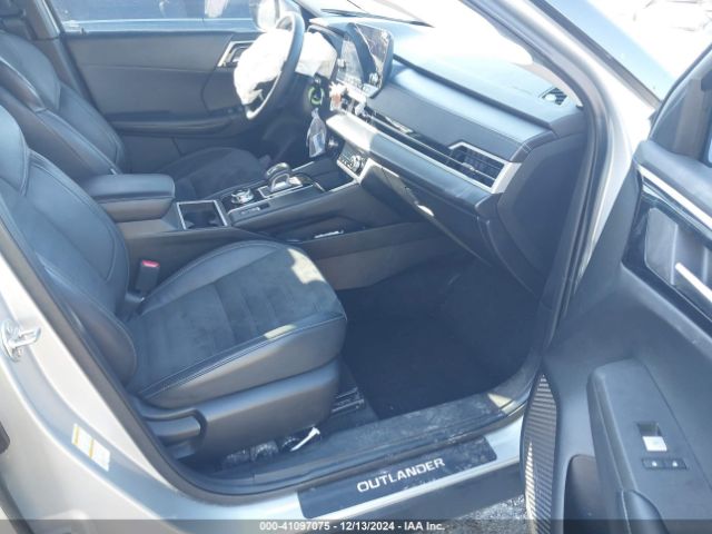 JA4J3UA85NZ045200 Mitsubishi Outlander Se 2.5 2wd