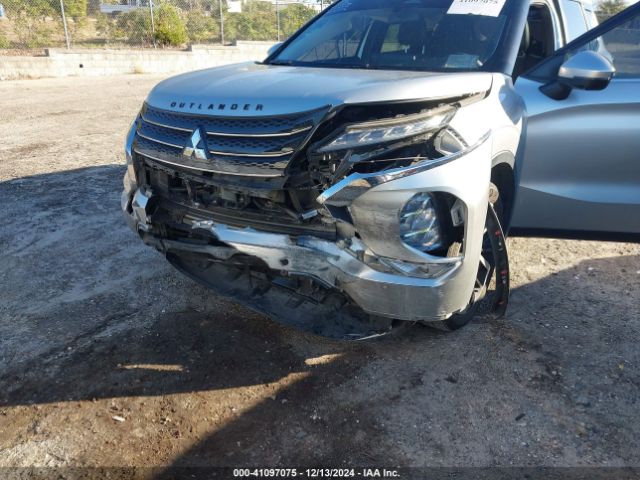 JA4J3UA85NZ045200 Mitsubishi Outlander Se 2.5 2wd