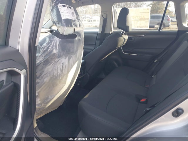 Toyota RAV4 LE 2024 2T3G1RFV3RC463943 Image 8