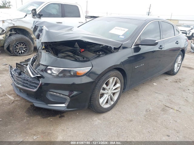 Chevrolet MALIBU LT 2018 1G1ZD5ST6JF252326 Image 2