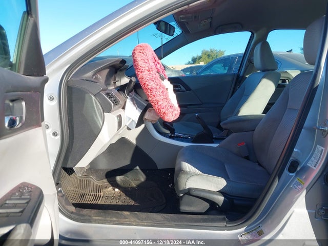 Honda ACCORD LX 2014 1HGCR2F32EA014890 Image 5