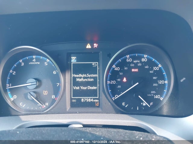 Toyota RAV4 LE 2017 2T3ZFREV9HW347526 Image 7
