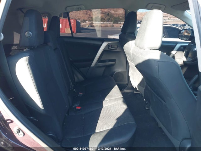 Toyota RAV4 LE 2017 2T3ZFREV9HW347526 Image 8