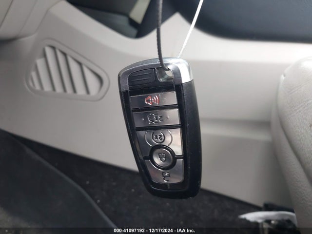 Ford Edge Titanium 2019 2FMPK3K98KBB34113 Image 11