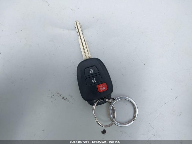Toyota Corolla Cross L 2022 7MUAAAAG7NV014930 Image 11