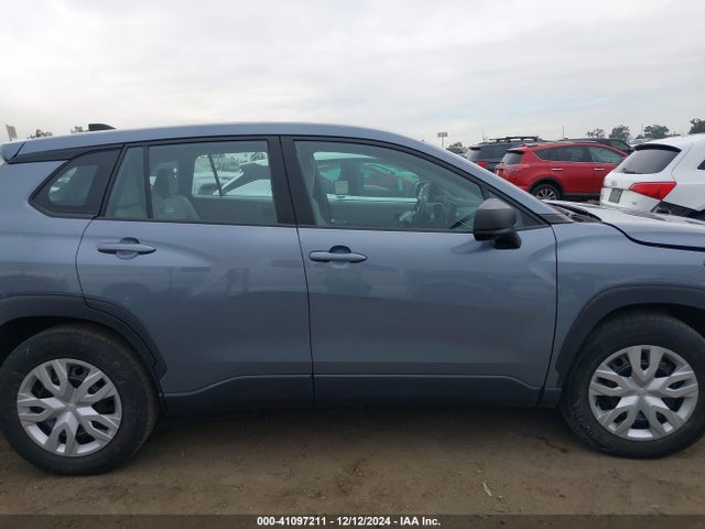 Toyota Corolla Cross L 2022 7MUAAAAG7NV014930 Image 13