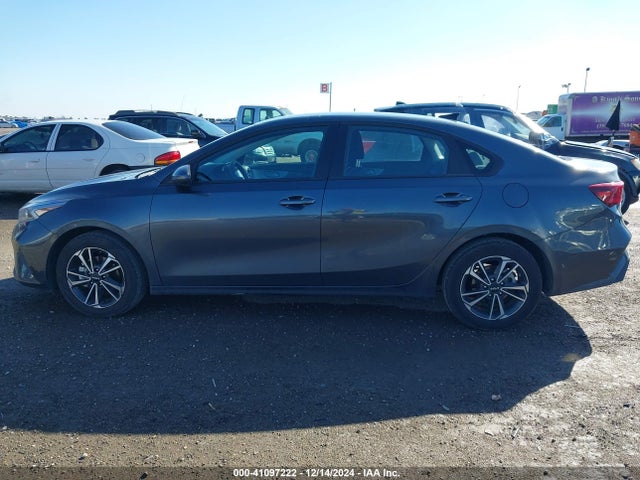 3KPF24AD0RE799375 KIA Forte Lxs