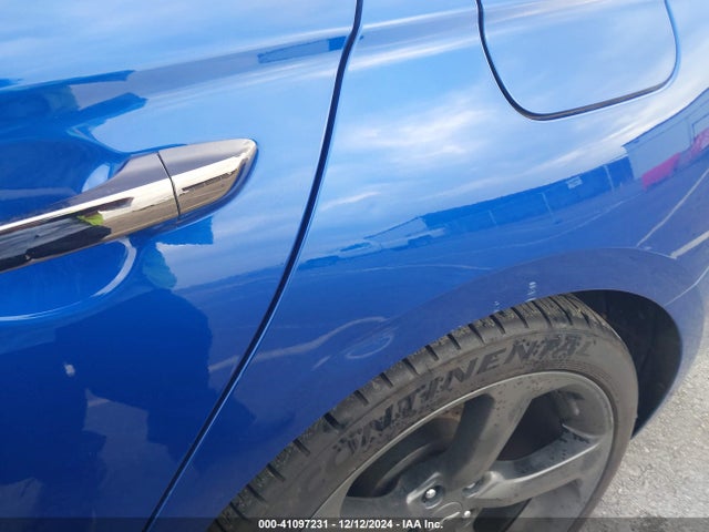 KMTG34LE8KU015539 Genesis G70 3.3t Advanced