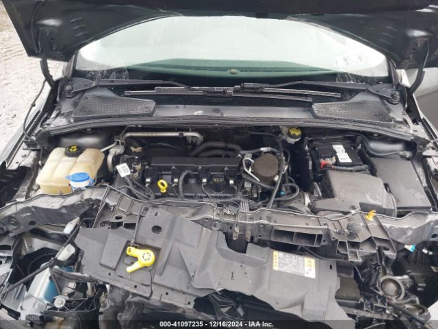 1FADP3F23GL239919 Ford FOCUS SE