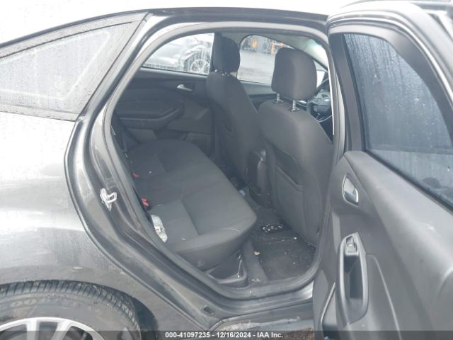1FADP3F23GL239919 Ford FOCUS SE