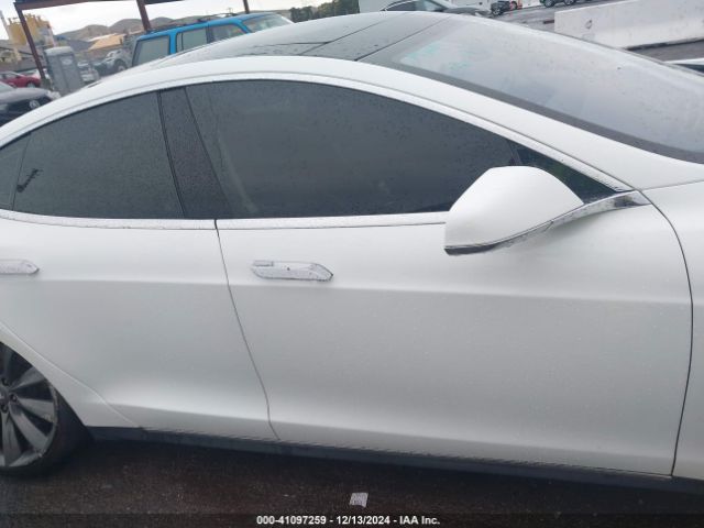 5YJSA1H13EFP53684 Tesla Model S P85