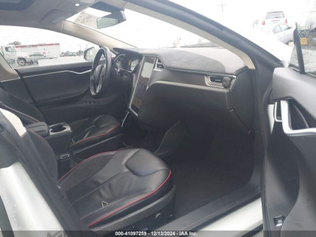 5YJSA1H13EFP53684 Tesla Model S P85