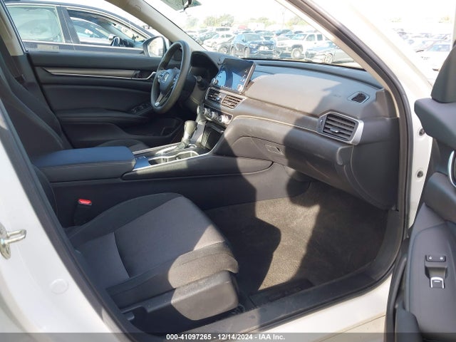 Honda ACCORD LX 2019 1HGCV1F16KA119593 Image 5