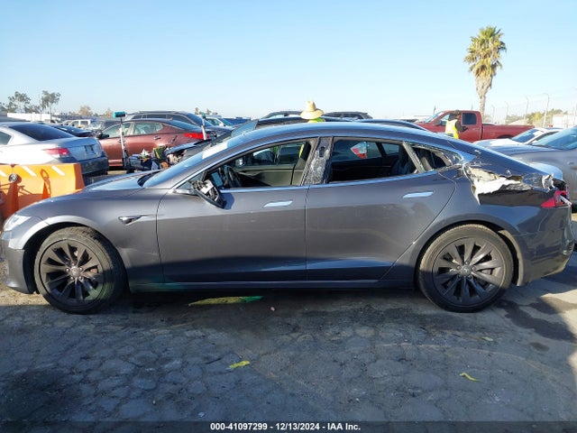 Tesla Model S 100d/75d/p100d 2018 5YJSA1E24JF291613 Image 14