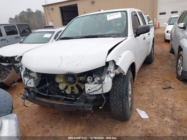 1N6AD0ER8GN903359 Nissan Frontier Sv