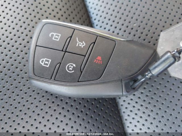 LRBFZNR49PD060864 Buick Envision Essence Fwd