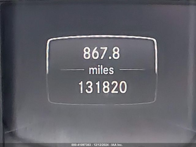 SJKCH5CR8JA048030 Infiniti Qx30 Premium