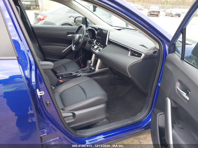 Toyota Corolla Cross Xle 2024 7MUEAABG0RV081357 Image 5