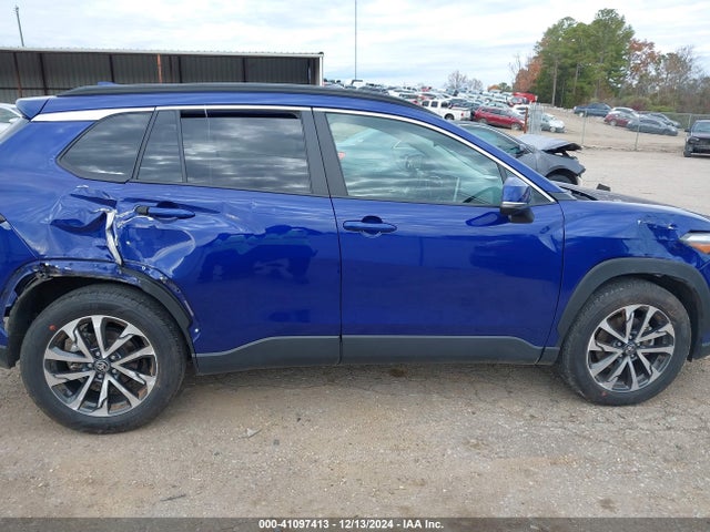 Toyota Corolla Cross Xle 2024 7MUEAABG0RV081357 Image 6