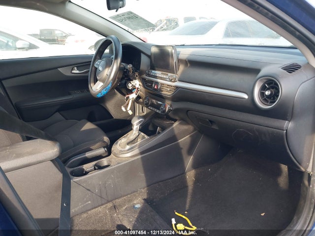 3KPF24AD9KE109757 KIA Forte Lxs