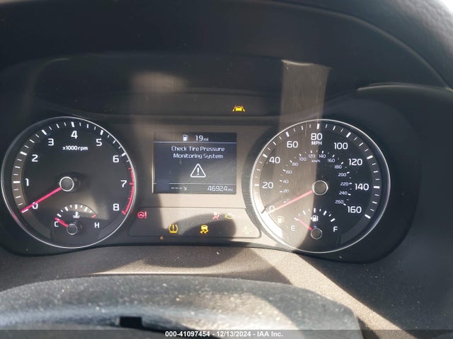 3KPF24AD9KE109757 KIA Forte Lxs
