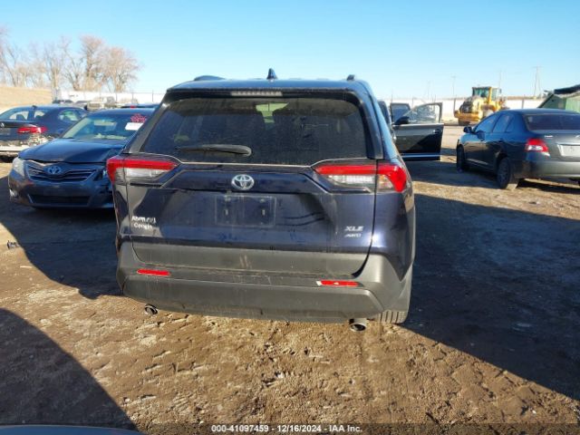 JTMA1RFV4KD006808 Toyota Rav4 Xle Premium