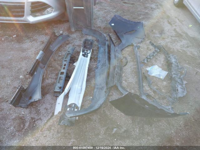 JTMA1RFV4KD006808 Toyota Rav4 Xle Premium