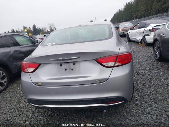 Chrysler 200 Limited 2015 1C3CCCAB5FN612815 Image 17