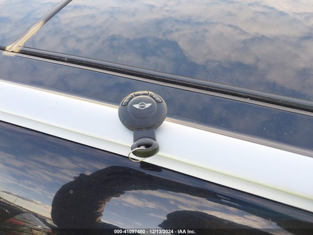 2011 MINI COOPER COUNTRYMAN WMWZB3C55BWM00367 Photo 10