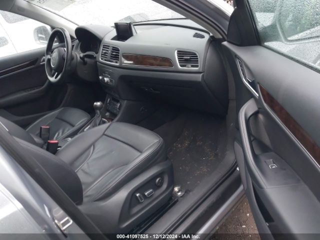 WA1EFCFS7GR016937 Audi Q3 2.0t Premium Plus
