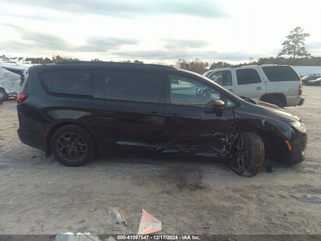 Aukcja sprzedaży 2018 Chrysler Pacifica Touring L Plus, vin: 2C4RC1EGXJR256888, numer aukcji: 41097547