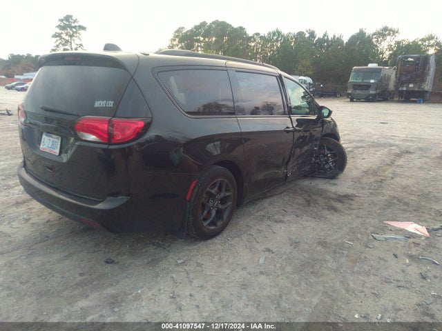 Aukcja sprzedaży 2018 Chrysler Pacifica Touring L Plus, vin: 2C4RC1EGXJR256888, numer aukcji: 41097547