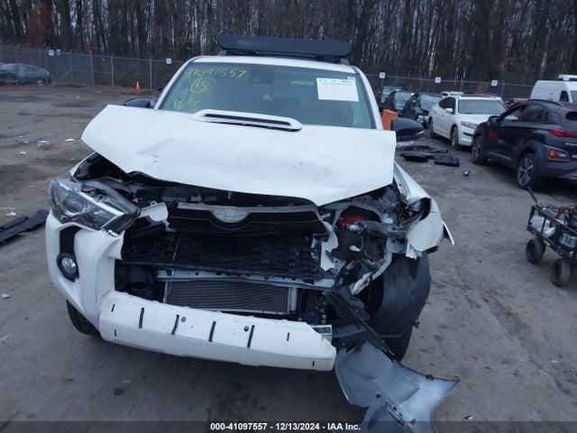JTEBU5JR8L5808865 Toyota 4runner Venture Special Edition