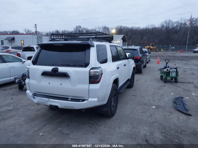 JTEBU5JR8L5808865 Toyota 4runner Venture Special Edition