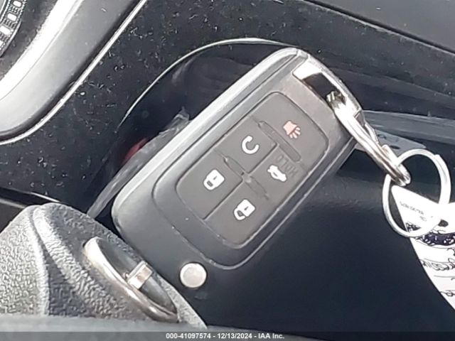 W04WT3N57GG092677 Buick Cascada Premium
