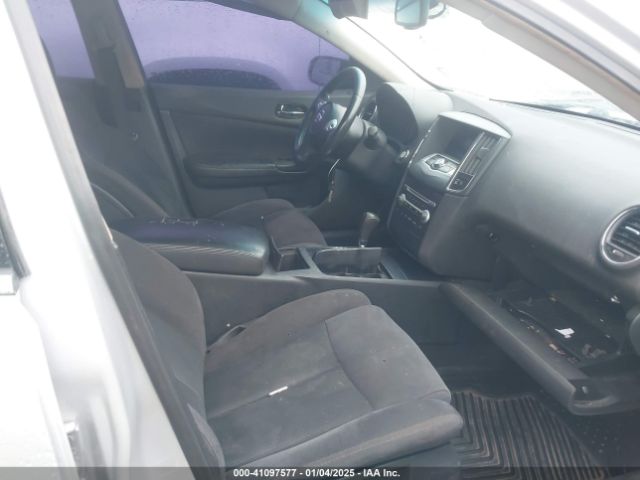 1N4AA5APXEC457985 Nissan Maxima 3.5 S/3.5 Sv