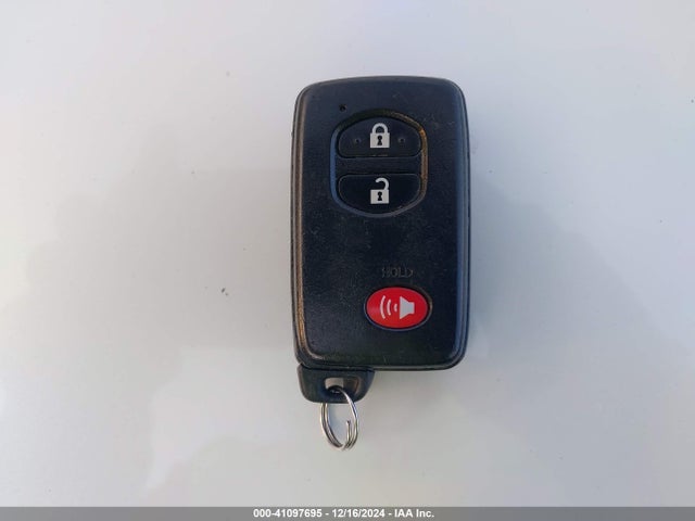 Toyota Prius Two 2014 JTDKN3DU6E0393602 Image 11