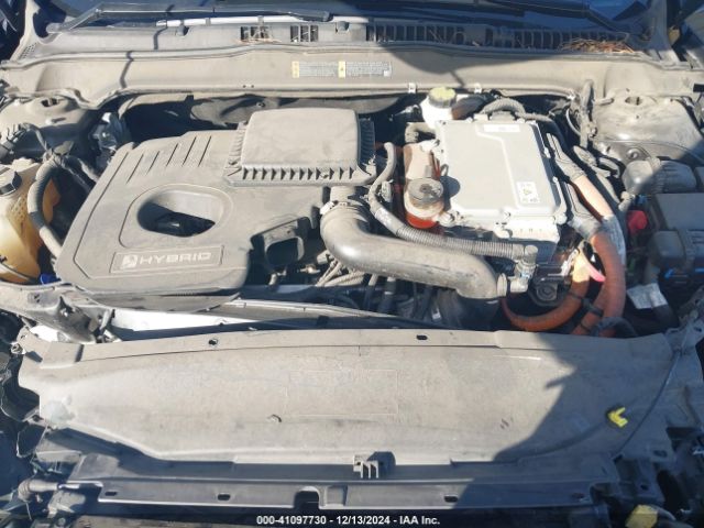 3FA6P0LU6KR199911 Ford Fusion Hybrid Se