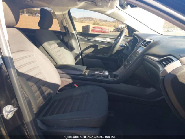 3FA6P0LU6KR199911 Ford Fusion Hybrid Se
