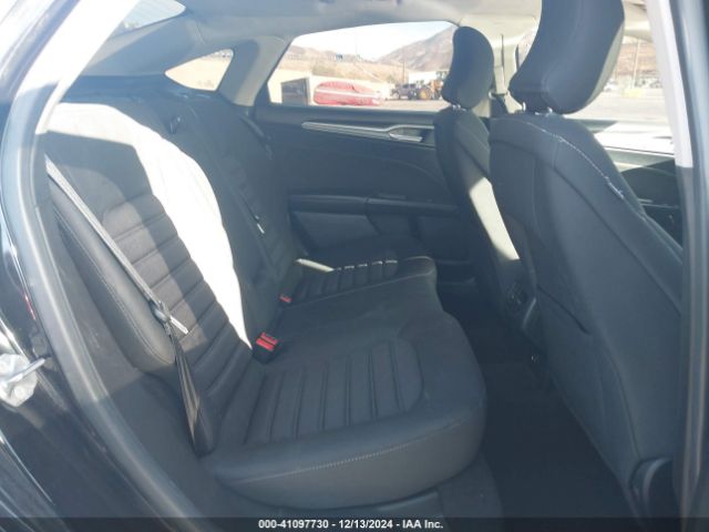 3FA6P0LU6KR199911 Ford Fusion Hybrid Se