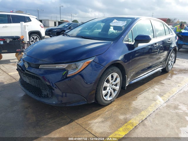 Toyota COROLLA LE 2021 JTDEPMAE8MJ117246 Image 2