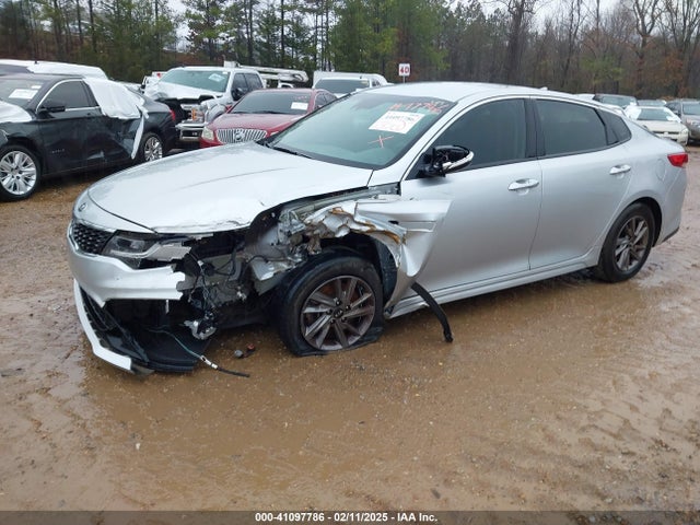 KIA Optima Lx 2020 5XXGT4L30LG419780 Image 2