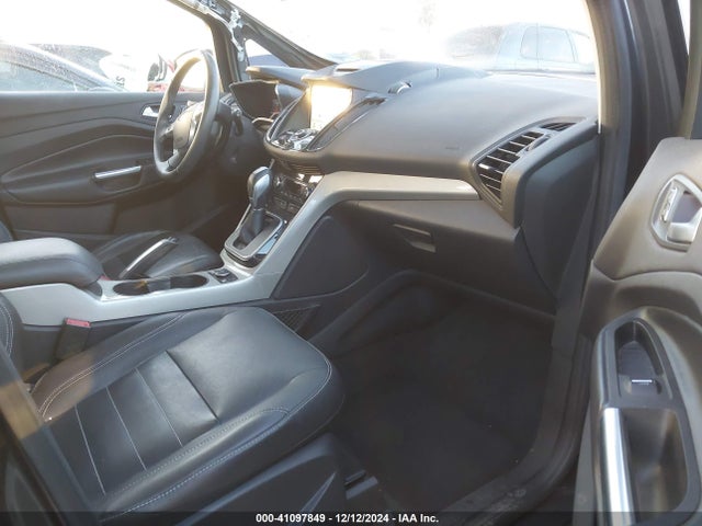 1FADP5CU4GL115028 Ford C-max Energi Sel