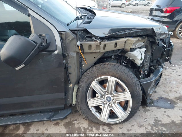 Ford F-150 Xlt 2019 1FTFW1E52KFD24795 Image 17