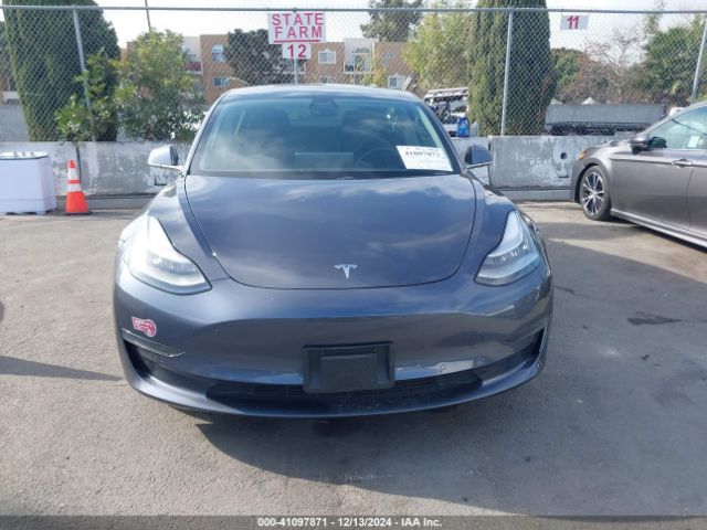 5YJ3E1EAXLF745558 Tesla Model 3 Standard Range Plus Rear-wheel Drive/standard Range Rear-wheel Drive