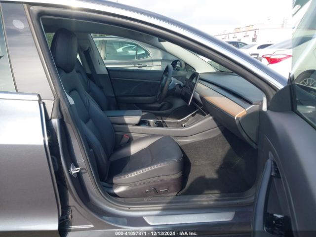 5YJ3E1EAXLF745558 Tesla Model 3 Standard Range Plus Rear-wheel Drive/standard Range Rear-wheel Drive