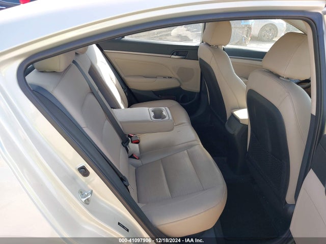 5NPD84LF7JH288184 Hyundai Elantra Limited